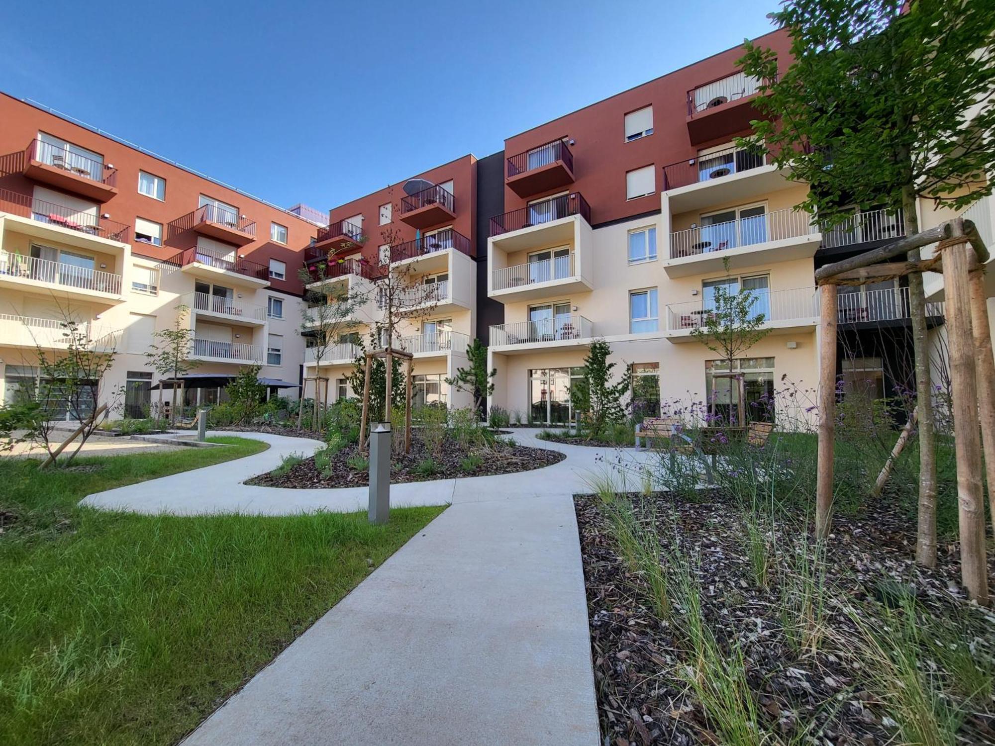 Aparthotel Domitys - La Licorne Saverne Exterior foto
